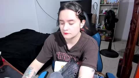 Geek Nicole    im Neeko UwU online show from June 3, 2026, 11:35 am