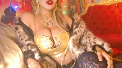 Snapshot of nefertari8 chatting on June 22, 2026, 1:18 am nefertari8 online show from June 22, 2026, 1:18 am