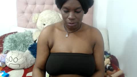 negrabig 38 online show from November 21, 2025, 8:13 am