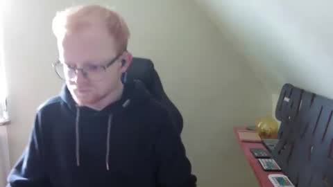 Neinfuss online show from October 4, 2025, 11:30 am