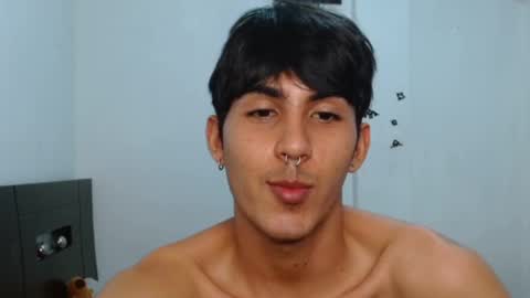 Snapshot of neithanzyn chatting on January 9, 2025, 7:18 pm Neithanzyn online show from January 9, 2025, 7:18 pm