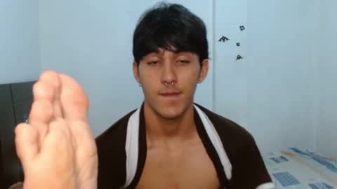 Snapshot of neithanzyn chatting on January 14, 2025, 10:34 pm Neithanzyn online show from January 14, 2025, 10:34 pm