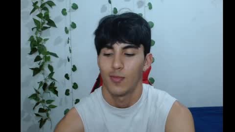 Snapshot of neithanzyn chatting on March 6, 2025, 7:32 pm Neithanzyn online show from March 6, 2025, 7:32 pm