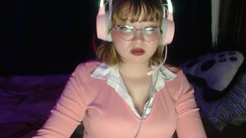 Snapshot of neko_dolly chatting on November 28, 2025, 1:41 am neko_dolly online show from November 28, 2025, 1:41 am