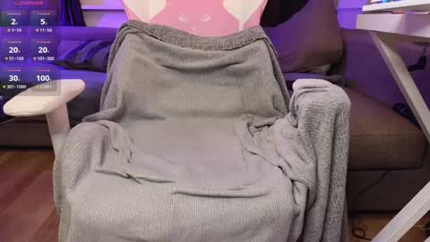 Snapshot of neli_elinek chatting on December 6, 2024, 2:13 am Neli online show from December 6, 2024, 2:13 am