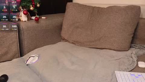 Snapshot of neli_elinek chatting on December 25, 2024, 10:27 pm Neli online show from December 25, 2024, 10:27 pm