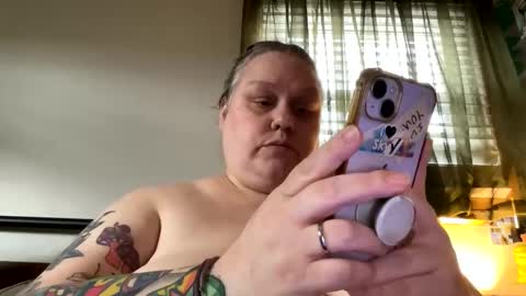 Nellie Atlas online show from April 15, 2026, 6:26 pm