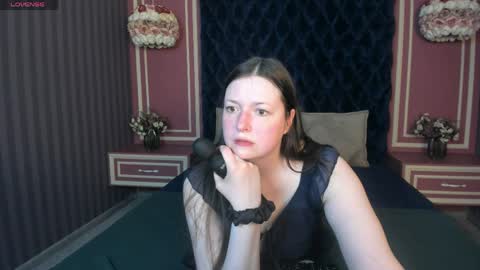 Snapshot of nelliebev chatting on May 15, 2026, 4:58 pm Nellie online show from May 15, 2026, 4:58 pm