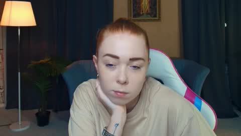 Nelli online show from December 19, 2025, 9:11 pm