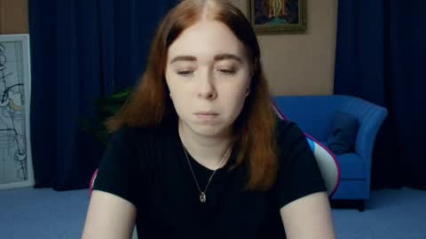 Nelli online show from April 17, 2026, 7:28 pm