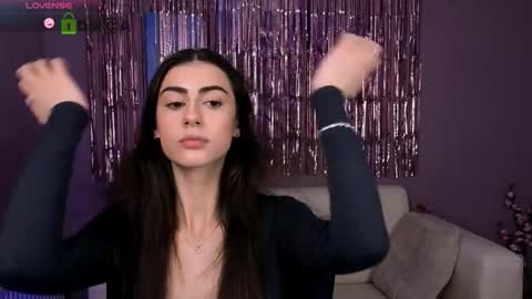 nellyfae online show from February 24, 2026, 10:13 am