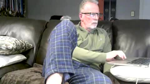 Jack online show from April 12, 2026, 12:15 am