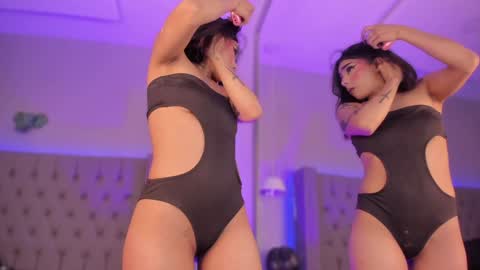 Snapshot of nemesiis__ chatting on December 29, 2024, 2:00 pm Nmesis online show from December 29, 2024, 2:00 pm