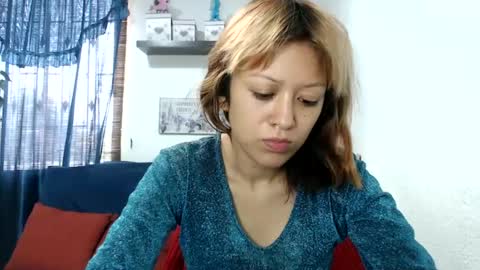 Snapshot of nena_lov chatting on February 6, 2025, 3:41 pm Star online show from February 6, 2025, 3:41 pm