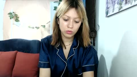 Snapshot of nena_lov chatting on March 11, 2025, 11:59 pm Star online show from March 11, 2025, 11:59 pm