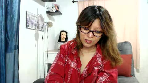 Snapshot of nena_lov chatting on September 11, 2025, 12:00 am Star online show from September 11, 2025, 12:00 am