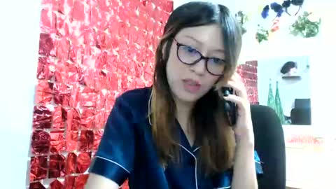 Snapshot of nena_lov chatting on December 19, 2025, 9:11 pm Star online show from December 19, 2025, 9:11 pm