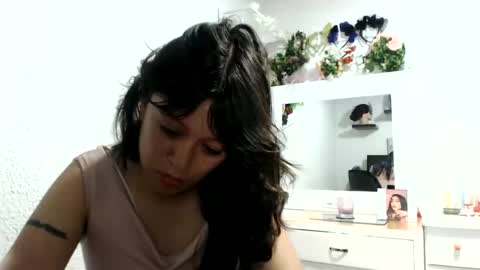 Snapshot of nena_lov chatting on January 11, 2026, 12:04 am Star online show from January 11, 2026, 12:04 am