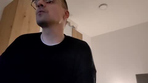 Snapshot of nenadtv14 chatting on December 29, 2024, 11:18 pm Nenadtv online show from December 29, 2024, 11:18 pm