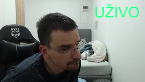 Snapshot of nenadtv14 chatting on November 28, 2025, 10:45 pm Nenadtv online show from November 28, 2025, 10:45 pm