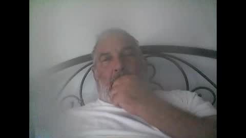 Snapshot of neohiom4f chatting on October 15, 2025, 3:34 pm neohiom4f online show from October 15, 2025, 3:34 pm