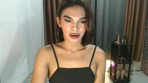 neomi online show from March 8, 2026, 4:00 pm