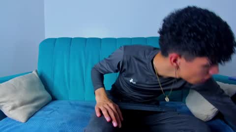  NeoRaptis  jhonatan  online show from January 28, 2025, 7:53 pm