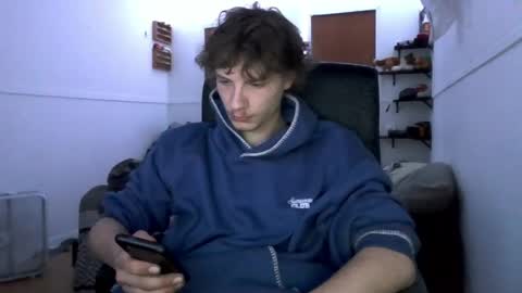 Snapshot of nephew_p chatting on May 27, 2026, 1:24 am nephew_p online show from May 27, 2026, 1:24 am