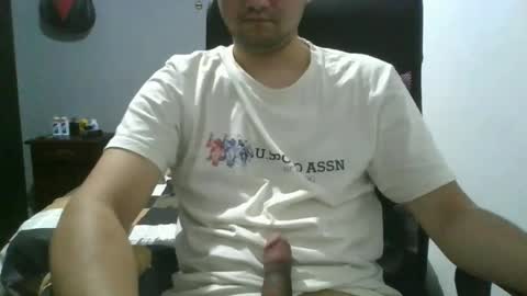 MrBull online show from April 19, 2026, 4:56 am