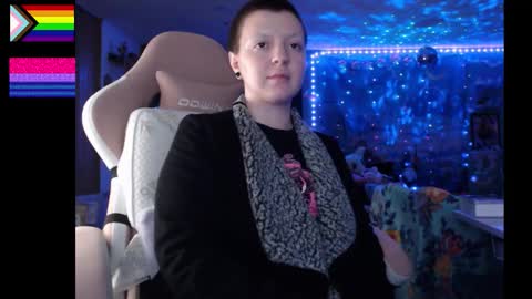 Snapshot of nerdy_squirty chatting on November 9, 2025, 8:01 am NerdySquirty online show from November 9, 2025, 8:01 am