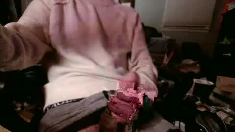 Snapshot of nerdyboi22 chatting on January 2, 2025, 5:46 am nerdyboi22 online show from January 2, 2025, 5:46 am