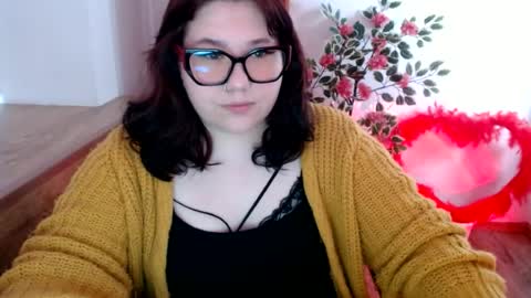 nereia online show from June 3, 2026, 2:36 am