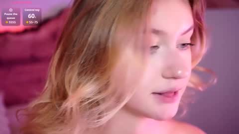 Snapshot of nerissa_xo chatting on October 11, 2025, 8:18 pm Nerissa online show from October 11, 2025, 8:18 pm