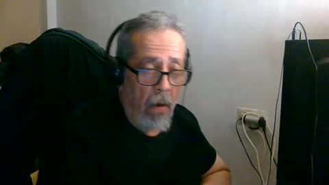 neron401 online show from May 17, 2026, 3:48 am