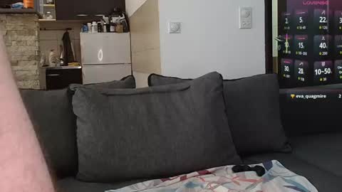 nestornaughty98 online show from July 10, 2026, 1:03 pm
