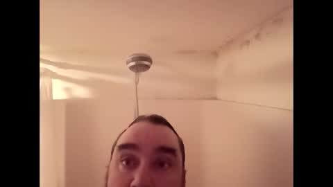 Snapshot of neverseentthatb4 chatting on March 3, 2026, 1:01 am Matt online show from March 3, 2026, 1:01 am