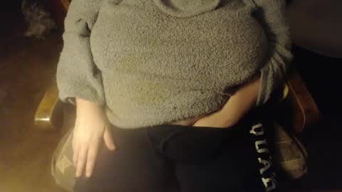 Lilly  online show from January 22, 2025, 9:21 pm