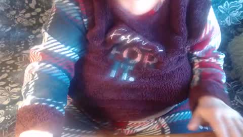 Lilly  online show from March 8, 2025, 2:51 pm