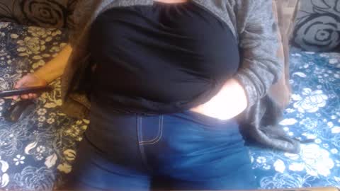 Lilly  online show from November 10, 2025, 12:15 pm