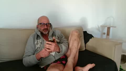 simi online show from November 29, 2025, 1:47 pm