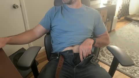 newguy_097 online show from October 2, 2025, 2:46 pm