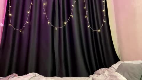 Snapshot of newproject_ chatting on January 31, 2025, 11:45 pm Nova online show from January 31, 2025, 11:45 pm