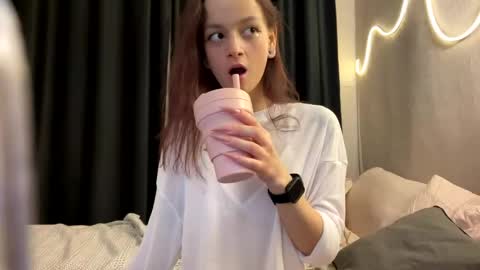 Snapshot of newproject_ chatting on February 16, 2025, 10:21 pm Nova online show from February 16, 2025, 10:21 pm