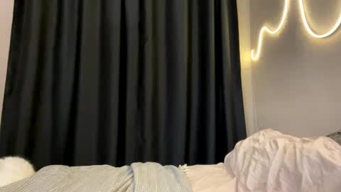 Snapshot of newproject_ chatting on February 18, 2025, 9:09 pm Nova online show from February 18, 2025, 9:09 pm