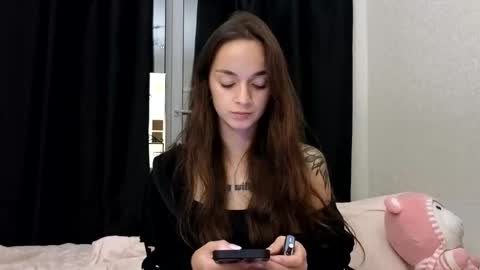 Snapshot of newproject_ chatting on September 23, 2025, 6:11 pm Nova online show from September 23, 2025, 6:11 pm