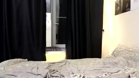 Snapshot of newproject_ chatting on October 29, 2025, 3:14 pm Nova online show from October 29, 2025, 3:14 pm