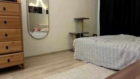 Snapshot of newproject_ chatting on November 8, 2025, 3:56 pm Nova online show from November 8, 2025, 3:56 pm