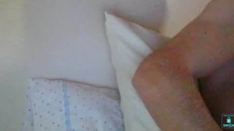 Snapshot of newtyguy90 chatting on December 29, 2024, 3:13 pm newtyguy90 online show from December 29, 2024, 3:13 pm