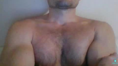Snapshot of newtyguy90 chatting on February 23, 2025, 7:55 am newtyguy90 online show from February 23, 2025, 7:55 am