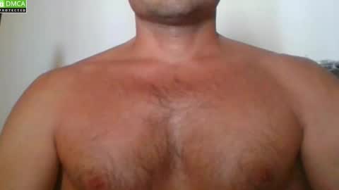 Snapshot of newtyguy90 chatting on September 10, 2025, 1:44 pm newtyguy90 online show from September 10, 2025, 1:44 pm